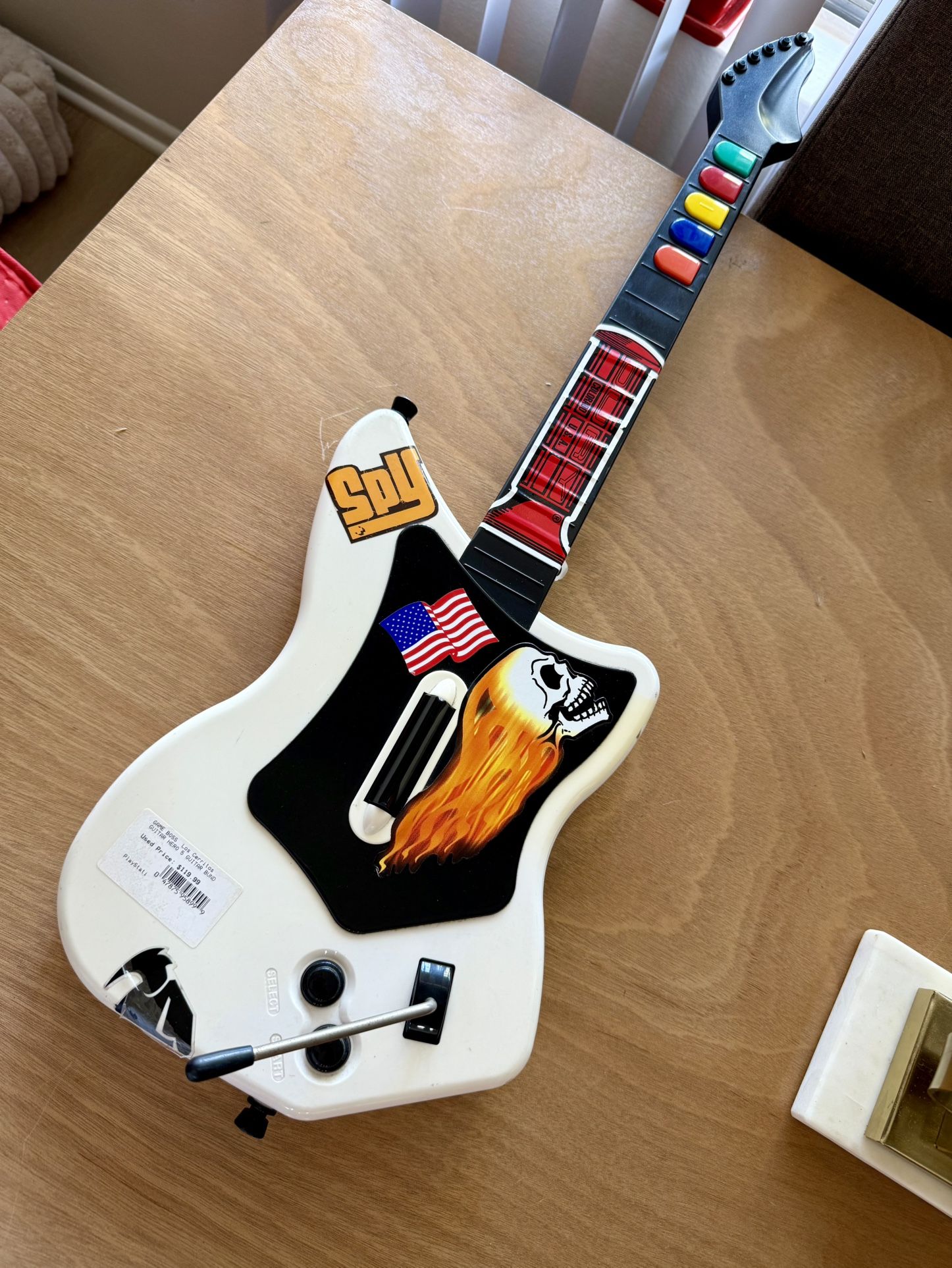 Guitar Hero Wireless Guitar - PS2