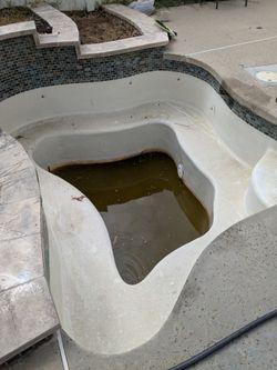 Pool's 🛟💦🛠️