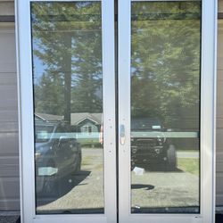 Thermally Broken Storefront Doors With Von Duprin CVR Panics 