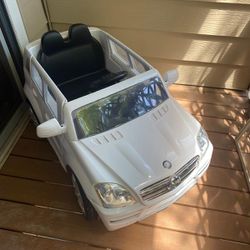 White Electric Mercedes Car For Kids