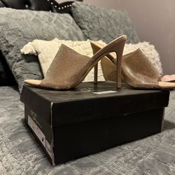 Nude Heels Size 9