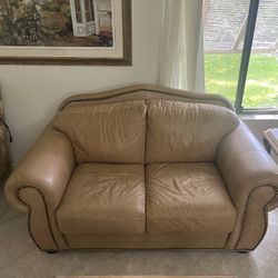 Brown Leather Loveseat – Classic Nailhead Trim – Great Condition