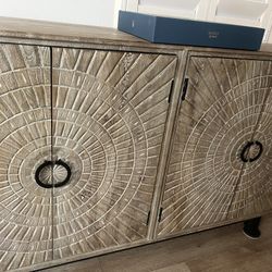 Vivian Sideboard 