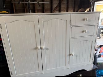White Cabinet