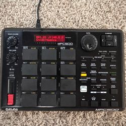Akai MPC 500