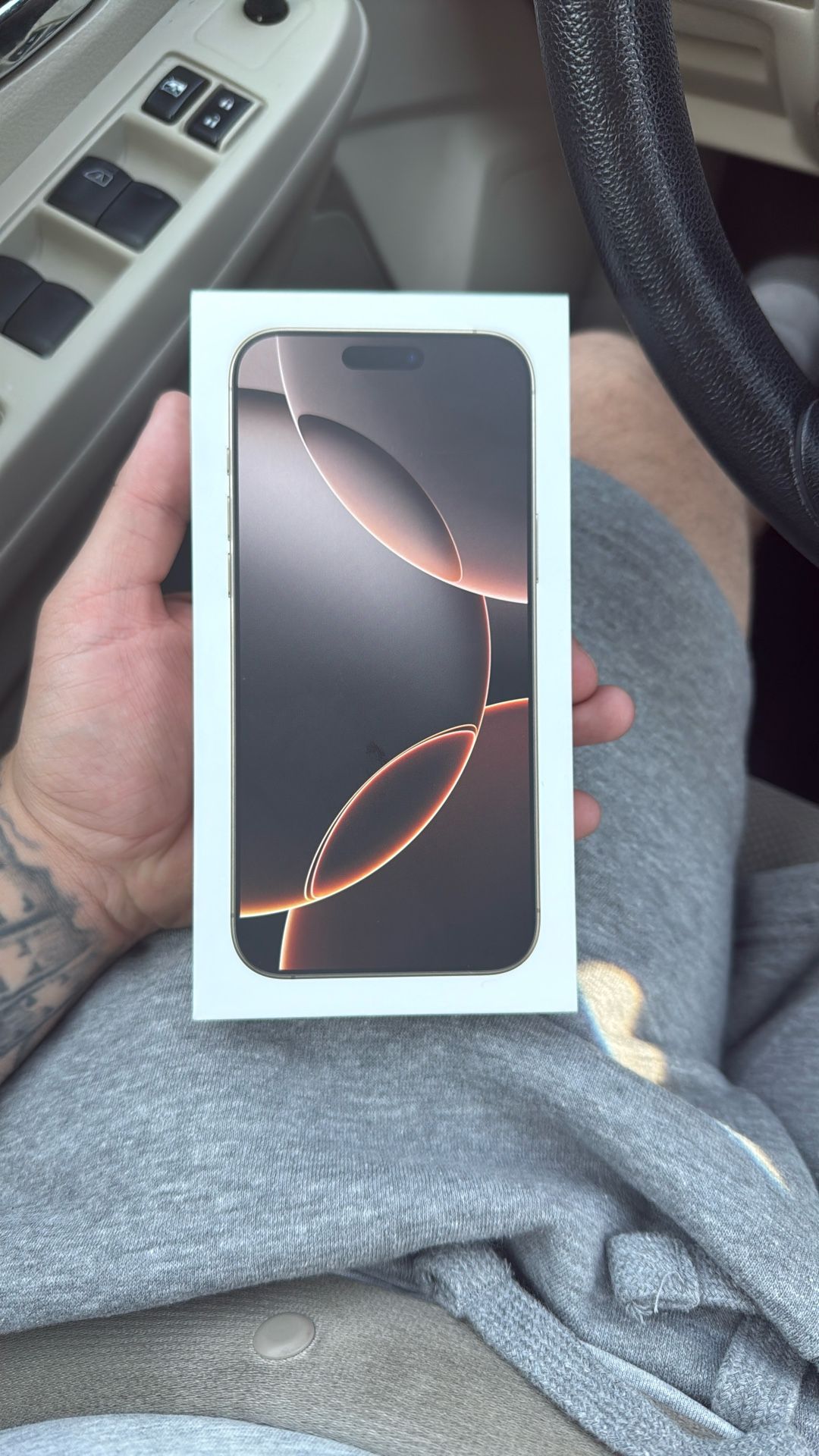 iPhone 16 Pro Max