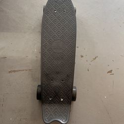 31-inch skateboard: concave design, double-kick deck.