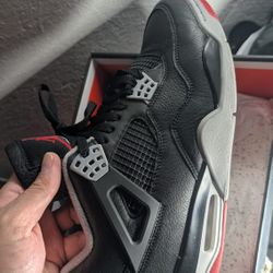 Air Jordan 4 Retro 