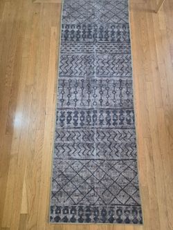 2×6 runner rug, brand new