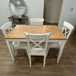Dining table set
