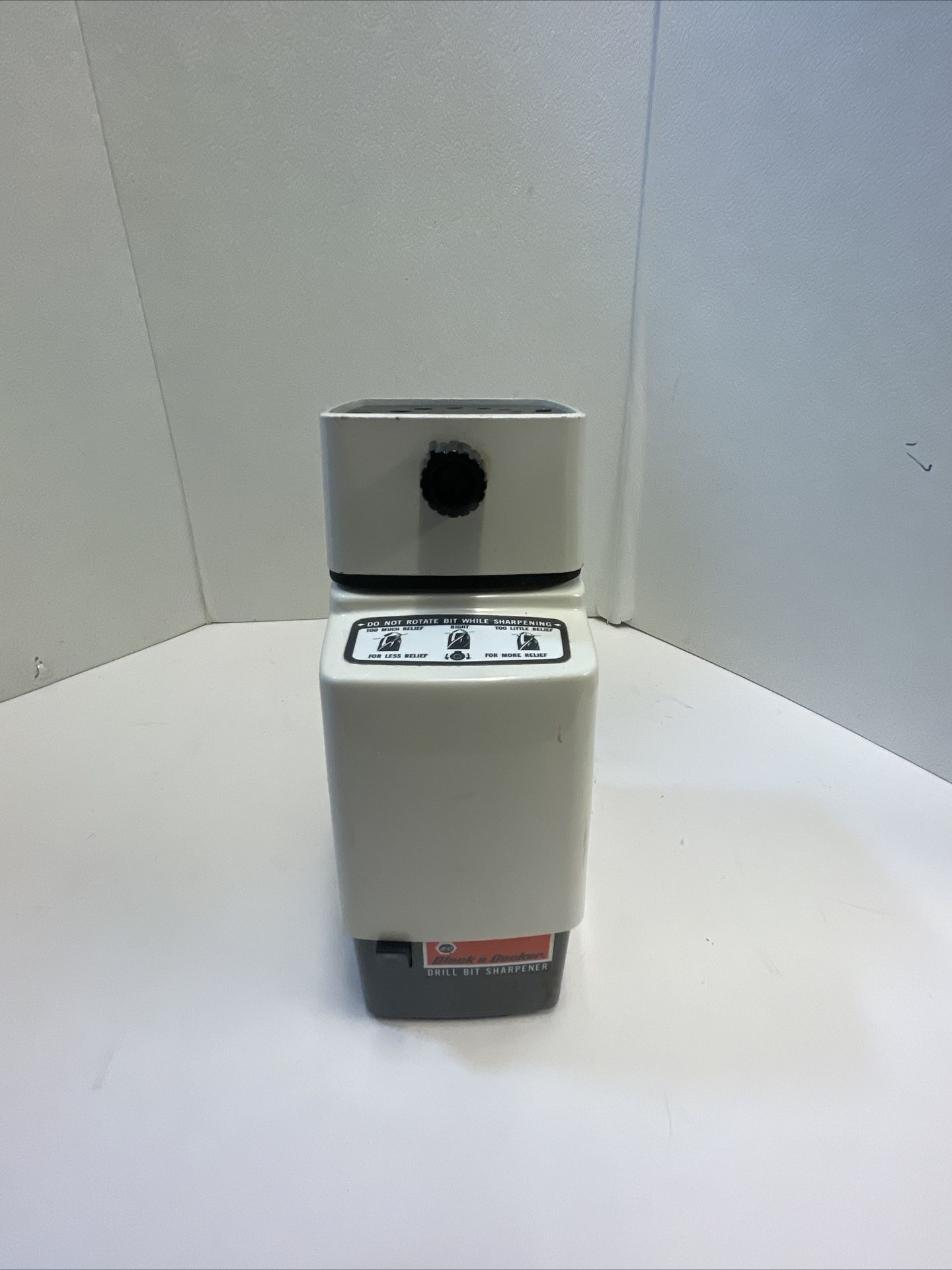 VTG Black & Decker Drill Bit Sharpener Double Insulated Model 7980/9080
