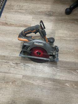 Circular Saw Ridgid 7”
