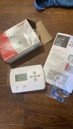Honeywell PRO 4000 Programmable Thermostat 5-2 Day (TH4110D1007)
