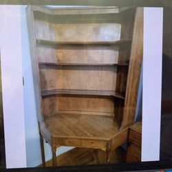 solid wood Ethan Allen corner desk with bookcase