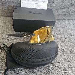 Oakley Kato