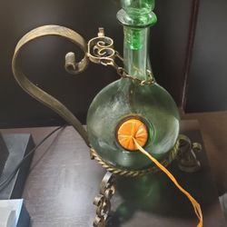 Vintage Glass Wine Decanter With Base