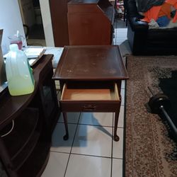 Pair Of End Tables With Drawer