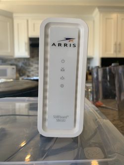 MOTOROLA/ARRIS SURFBOARD SB6183 and NETGEAR UNIVERSAL WIFI RANGE EXYENDER