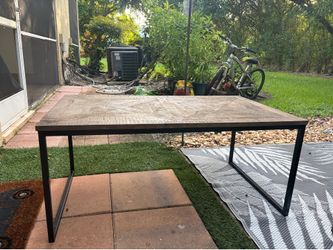 Rustic Industrial Coffee  Table – Wood Top & Black Metal Legs – Like New