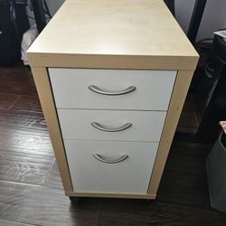 Rolling File Cabinet!!!