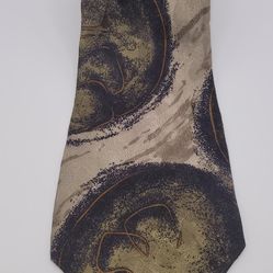 60x4 Via Como Silk Necktie Green Black White 