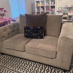 Beige Couch American Furniture 