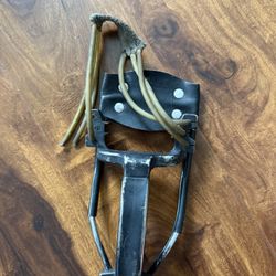 Heavy-Duty Wrist Rocket Slingshot – Classic Design with Arm Brace