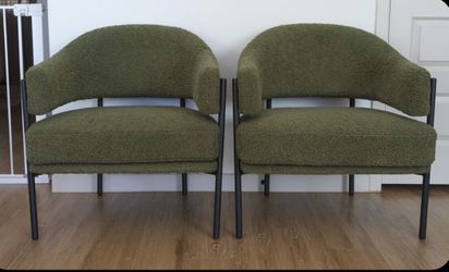 Accent Chairs