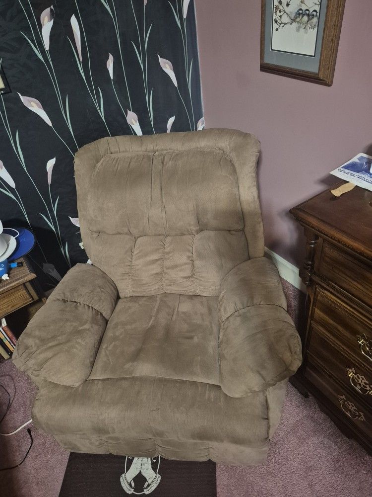 Recliner Chair