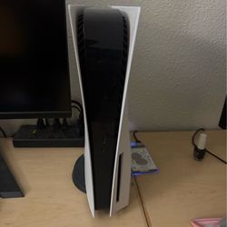 PS5 Launch Console w PS5 Dualsense Edge Controller & 9 games included