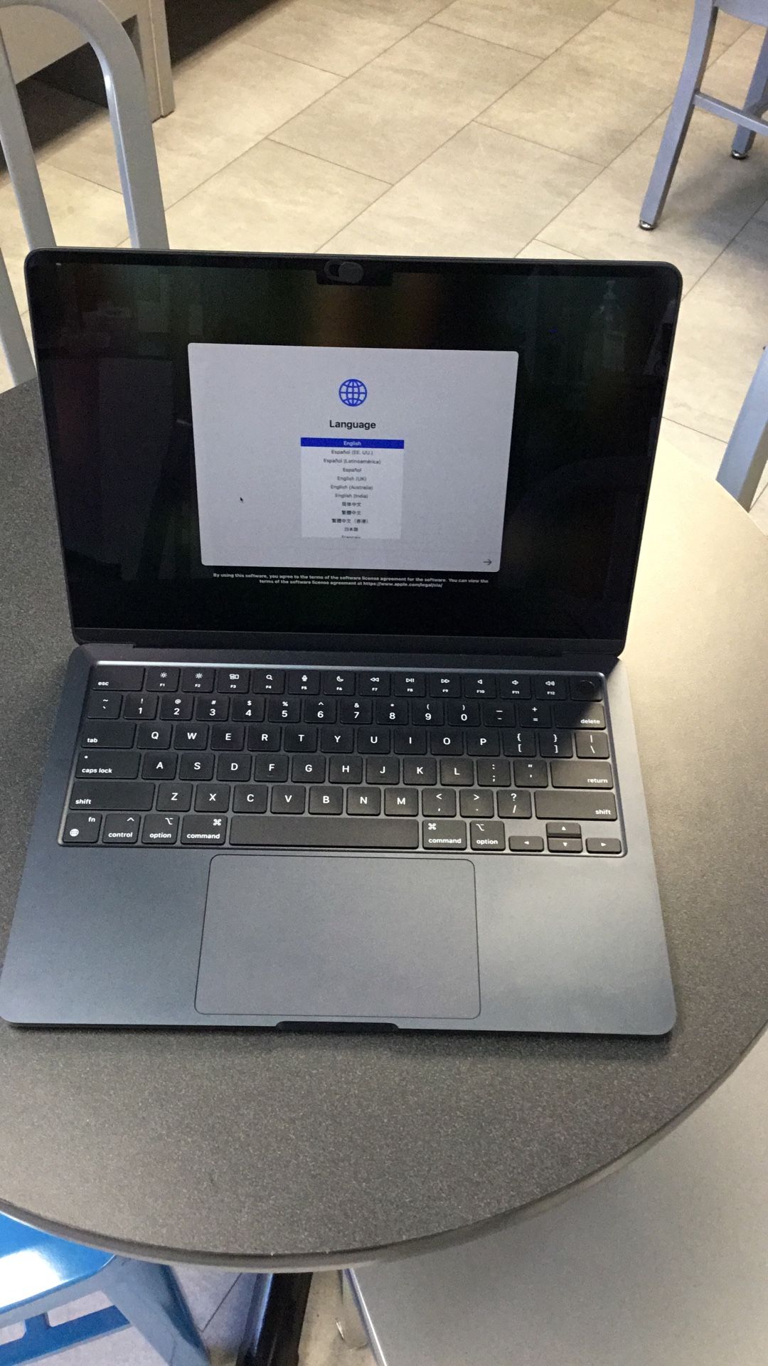 MacBook Air M2 13 Inch