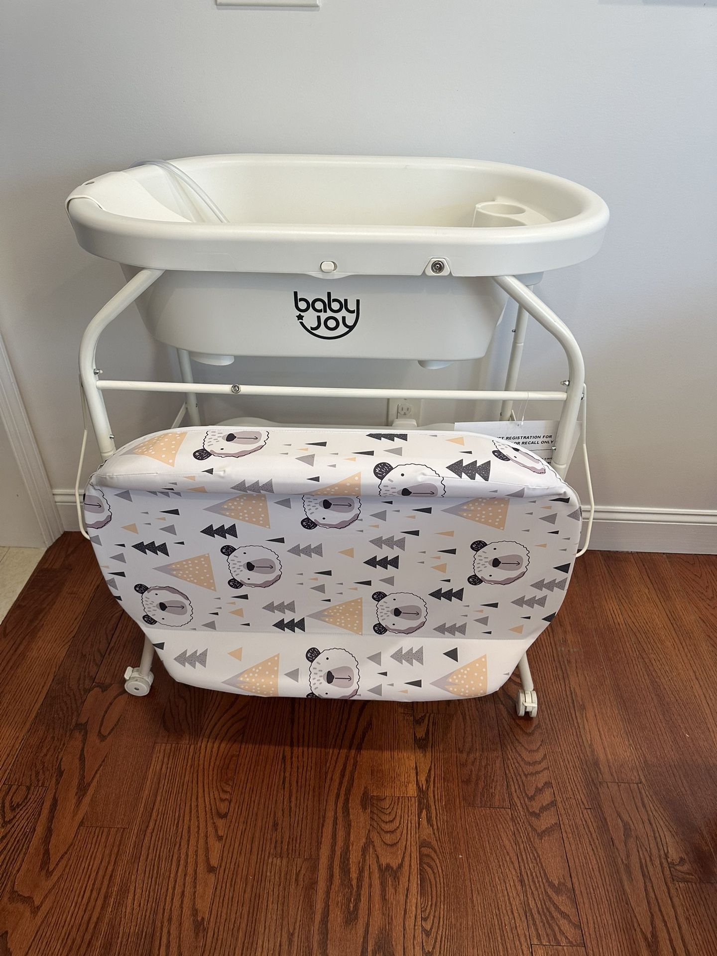 Baby Washer / Changer Rolling Table