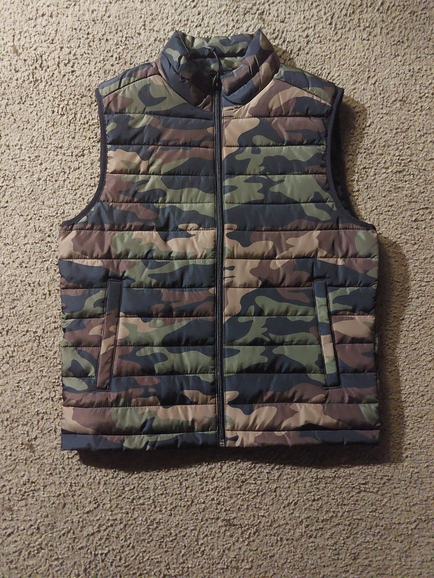 New Aeropostale Remixed Down Army Fatigue Vest Men's small