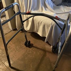Drive Folding Walker (500)