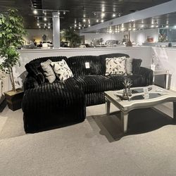 Black 2PC Chaise Sectional Couch