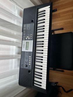 Yamaha YPT-230 61 key keyboard