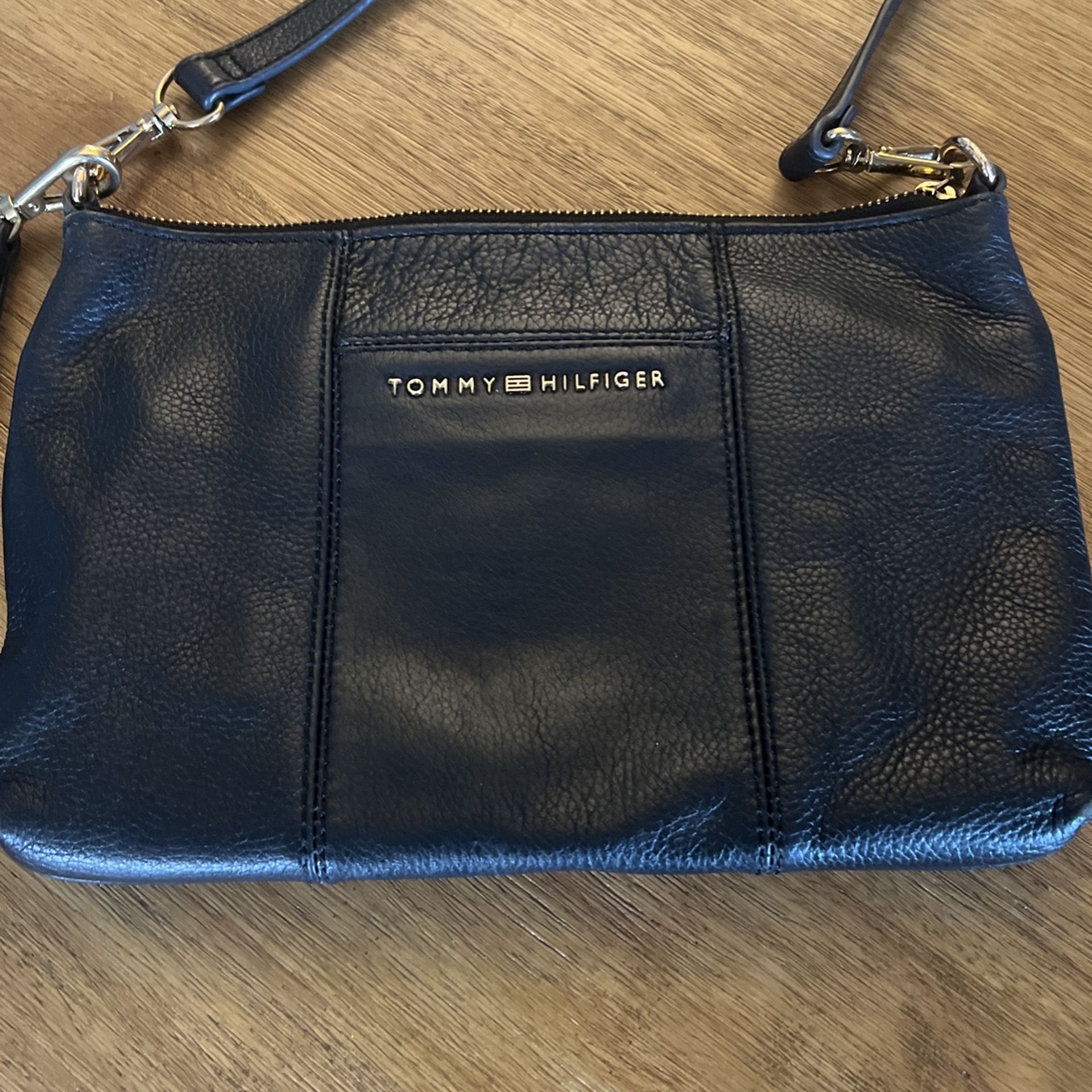 Tommy Hilfiger Purse 