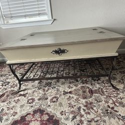 Coffee Table and End Table