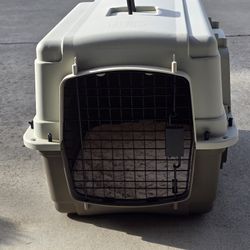  Pet Lodge 2-Door Pet Crate