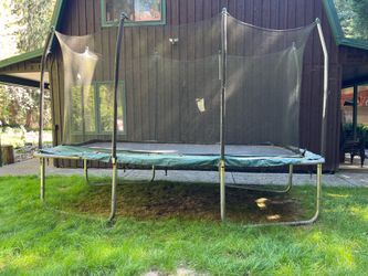 Free Trampoline