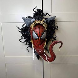venom wall bust