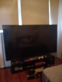 75 Inch Smart TV