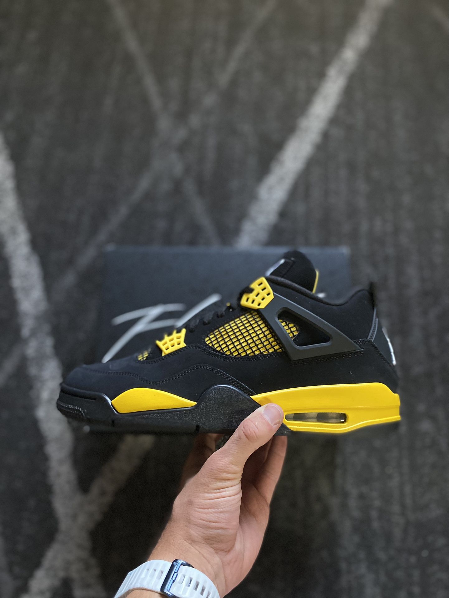 jordan 12 the master size 9.5