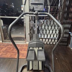 Life Fitness Stepper