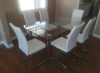 New Glass table with 6 chairs