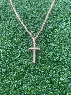 14kt Gold Necklace with Cross