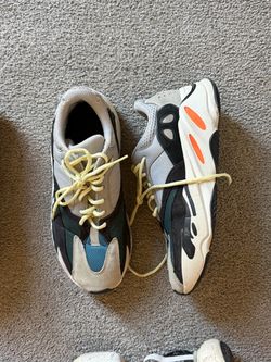 9.5 yeezy with box