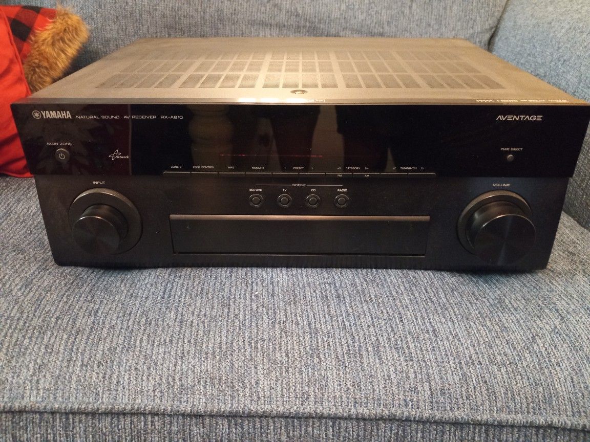 Yamaha Advantage RX A 810 Receiver  No Remote 