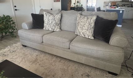 8’ Ashley Sofa