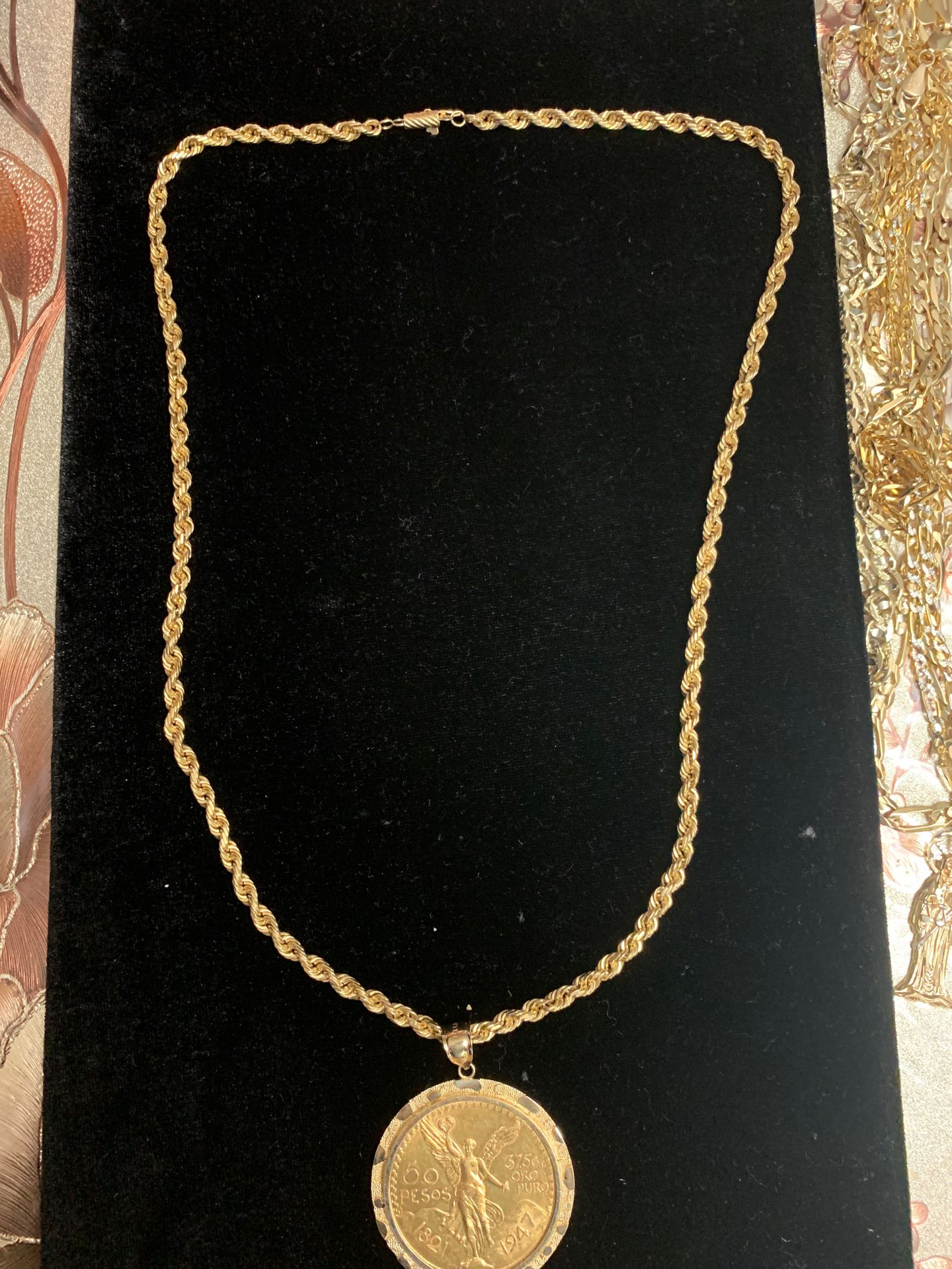 14K GOLD ROPE CHAIN AND CENTENARIO for Sale in West Covina, CA OfferUp